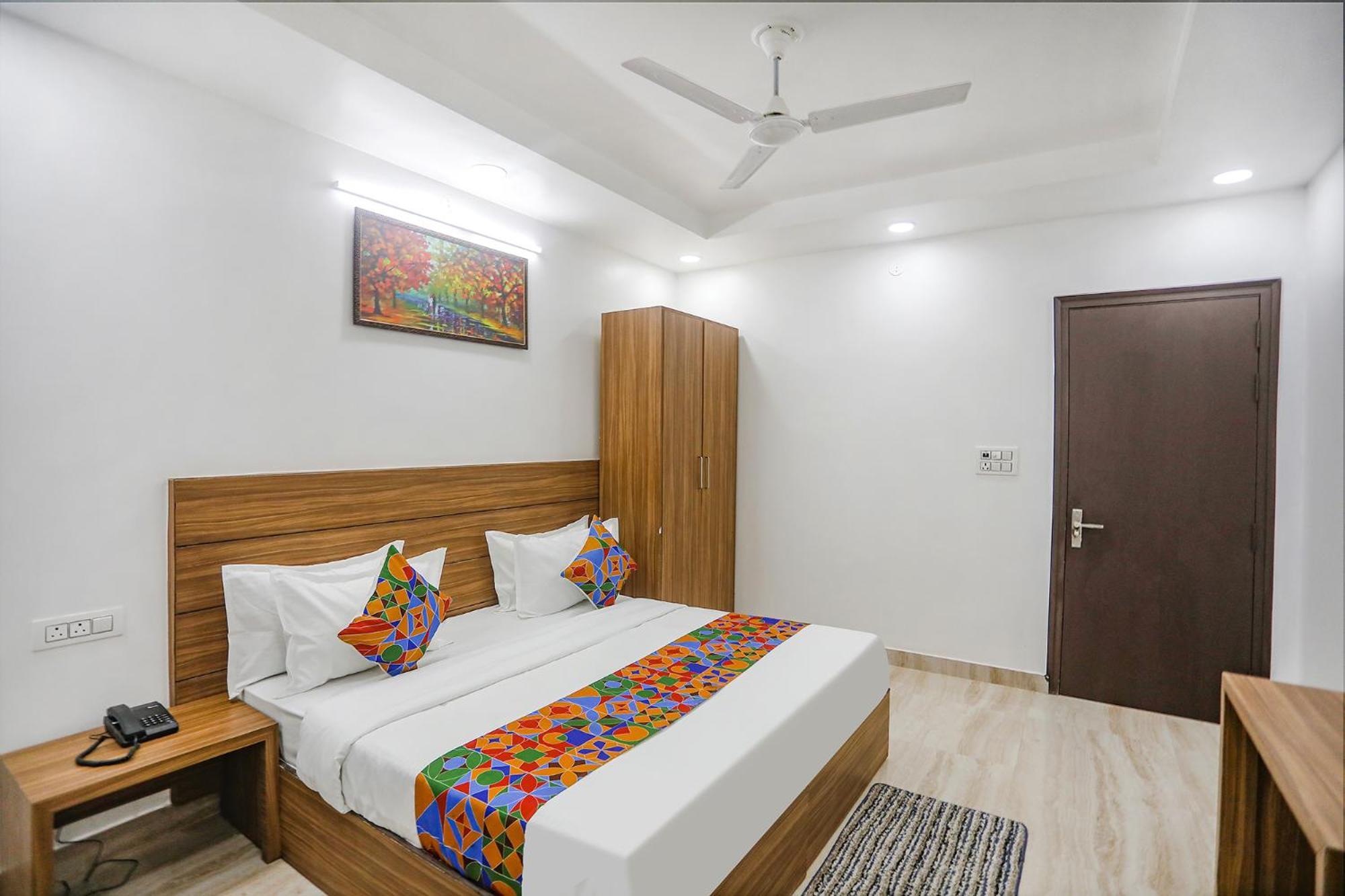 Fabhotel Unique Stay نويدا المظهر الخارجي الصورة