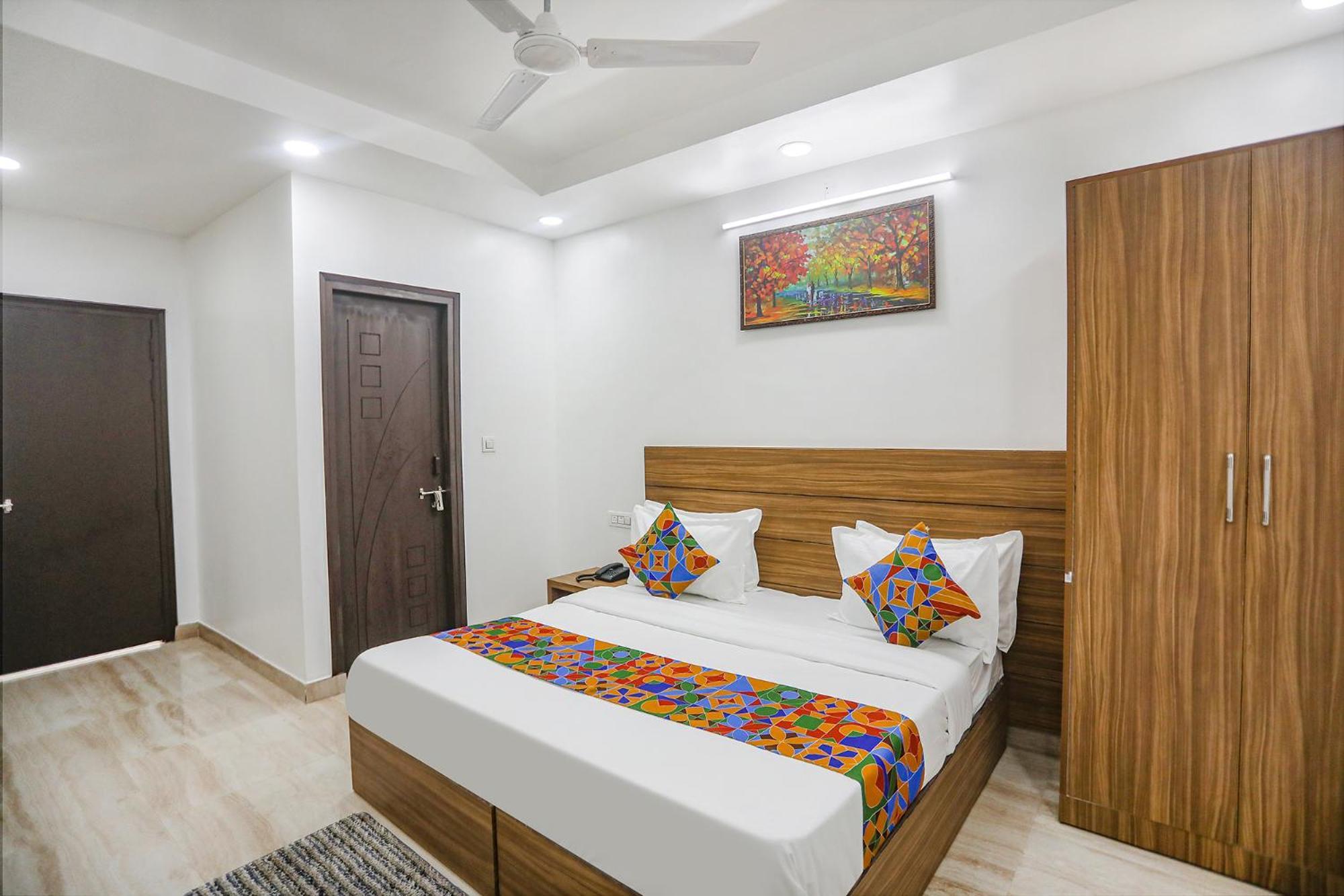 Fabhotel Unique Stay نويدا المظهر الخارجي الصورة