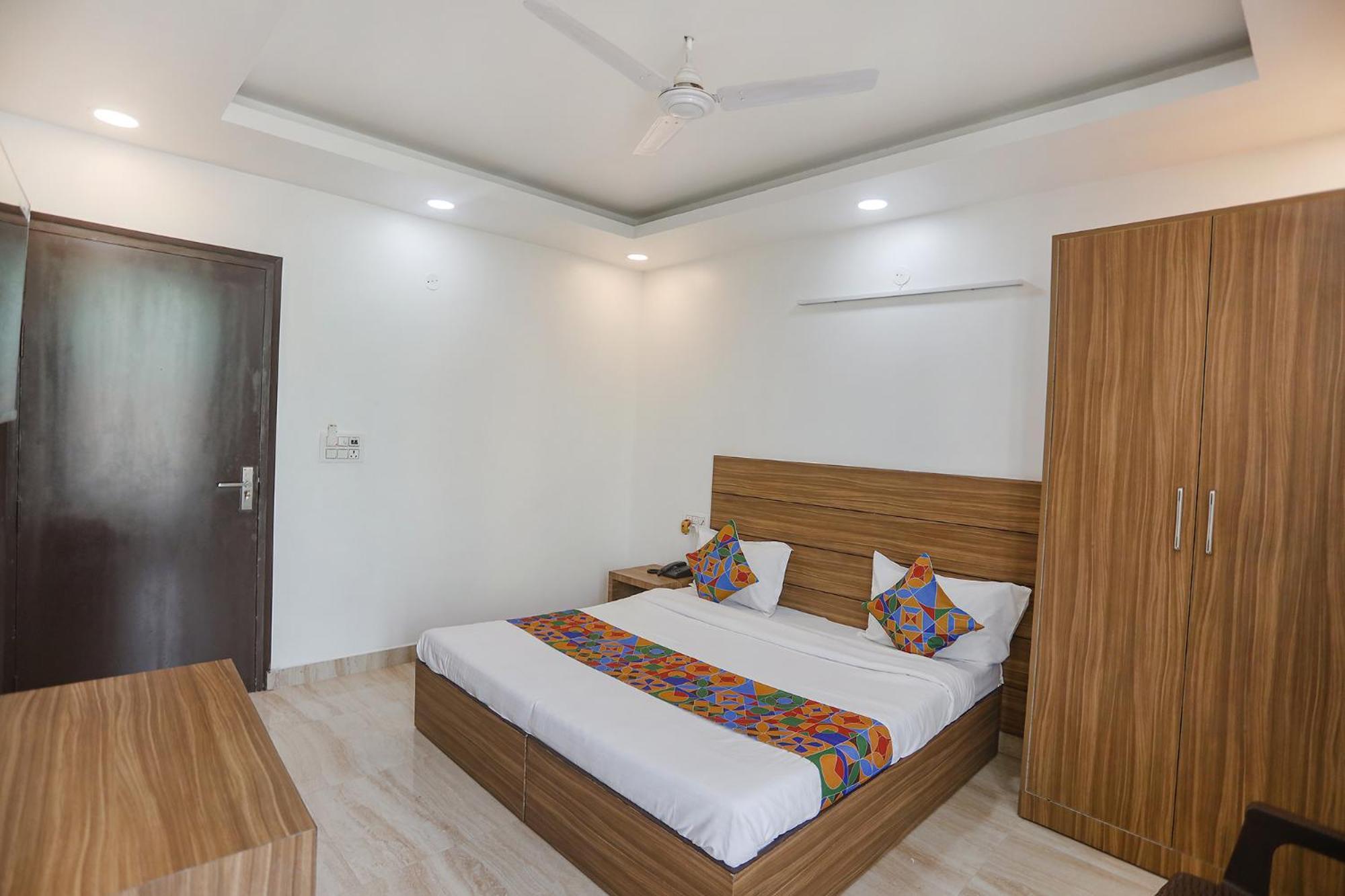 Fabhotel Unique Stay نويدا المظهر الخارجي الصورة