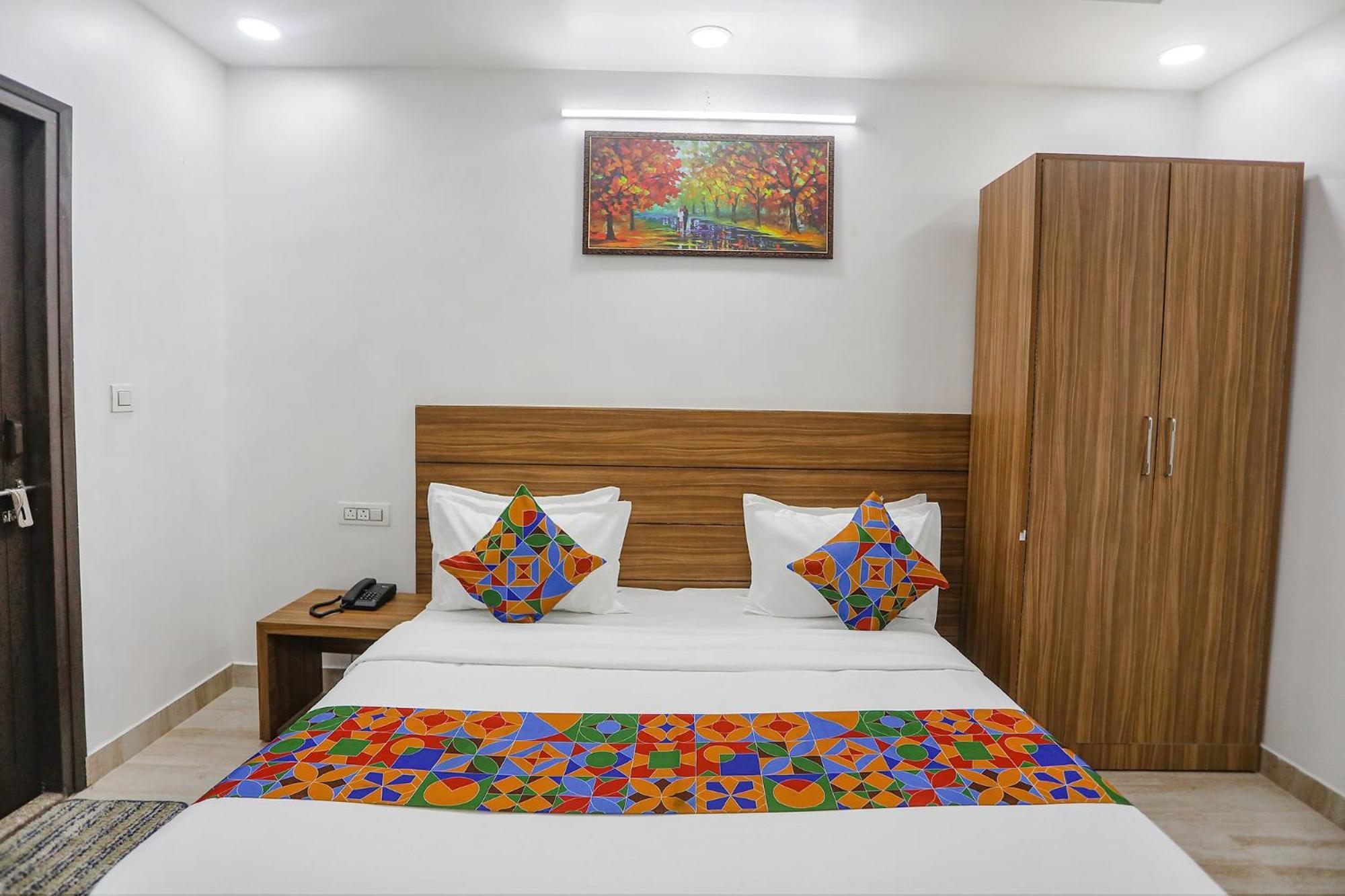 Fabhotel Unique Stay نويدا المظهر الخارجي الصورة